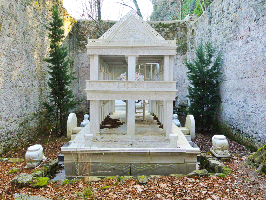 Chinese Imperial Boat Tuscia 2